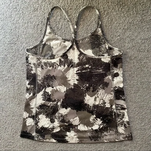 Nike Dri-Fit White Black Gray Racerback Tank Medium - Picture 2 of 5